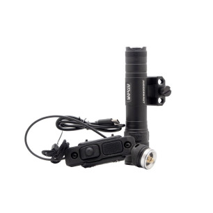 Taktische Lampe Langwaffe JUGGERNAUT
